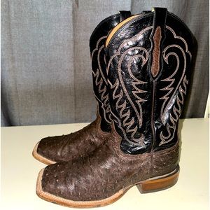 Tony Lama black and brown boots
